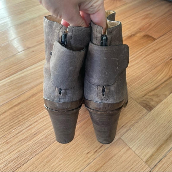 Rag & Bone Brown Distressed Nubuck Leather Heel Flap Chunky Heeled Booties 37.5 - Picture 4 of 9
